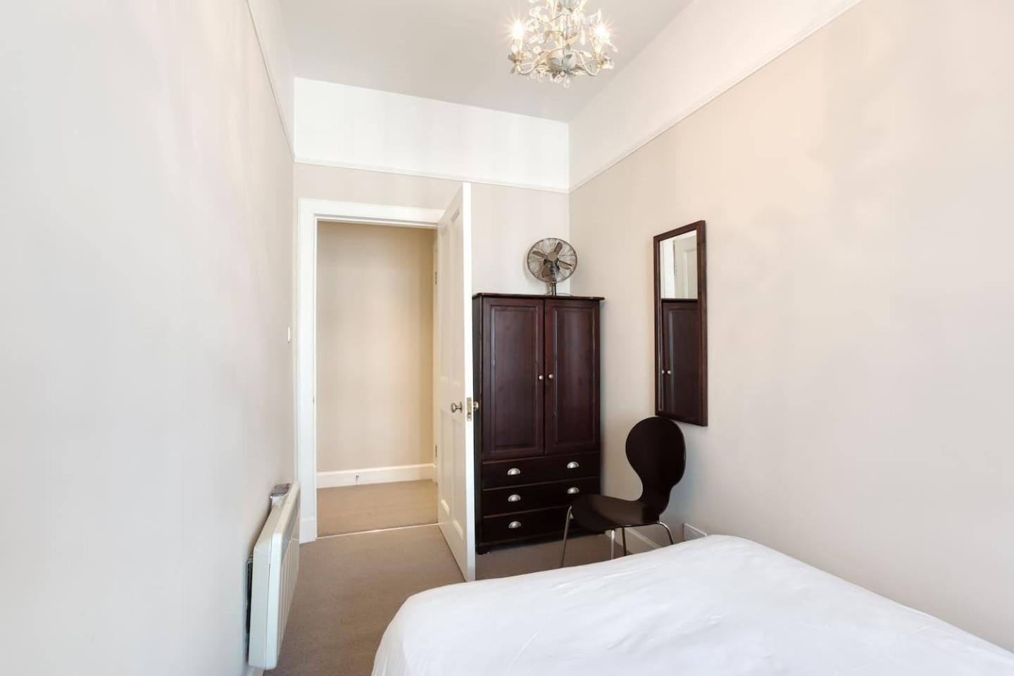 West Port - 2Br In The Heart Of The Old Town Just Off The Grassmarket 爱丁堡 外观 照片