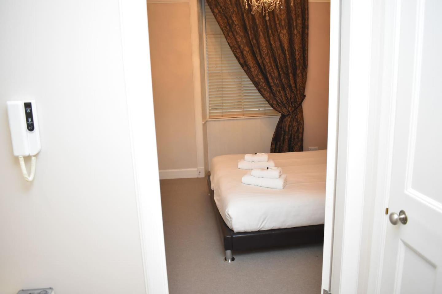 West Port - 2Br In The Heart Of The Old Town Just Off The Grassmarket 爱丁堡 外观 照片