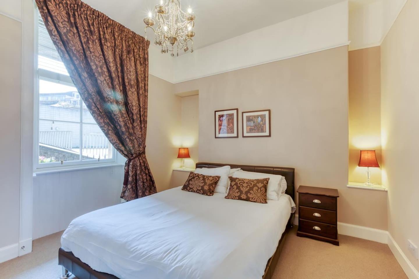 West Port - 2Br In The Heart Of The Old Town Just Off The Grassmarket 爱丁堡 外观 照片