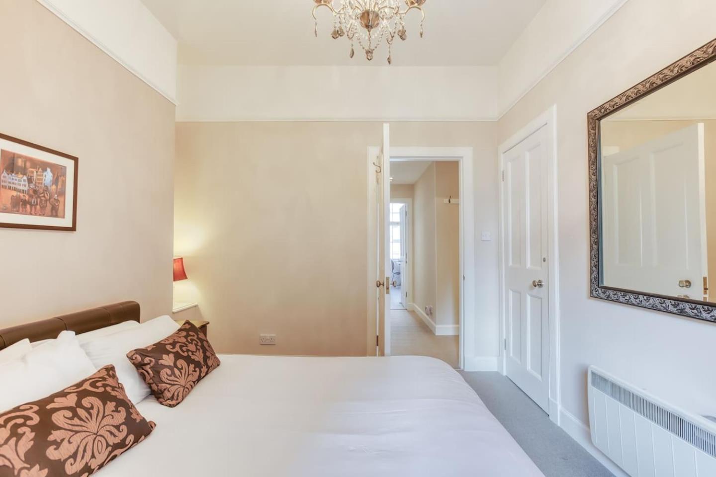 West Port - 2Br In The Heart Of The Old Town Just Off The Grassmarket 爱丁堡 外观 照片