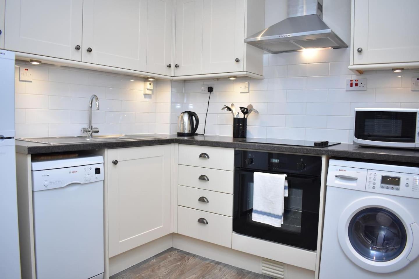 West Port - 2Br In The Heart Of The Old Town Just Off The Grassmarket 爱丁堡 外观 照片