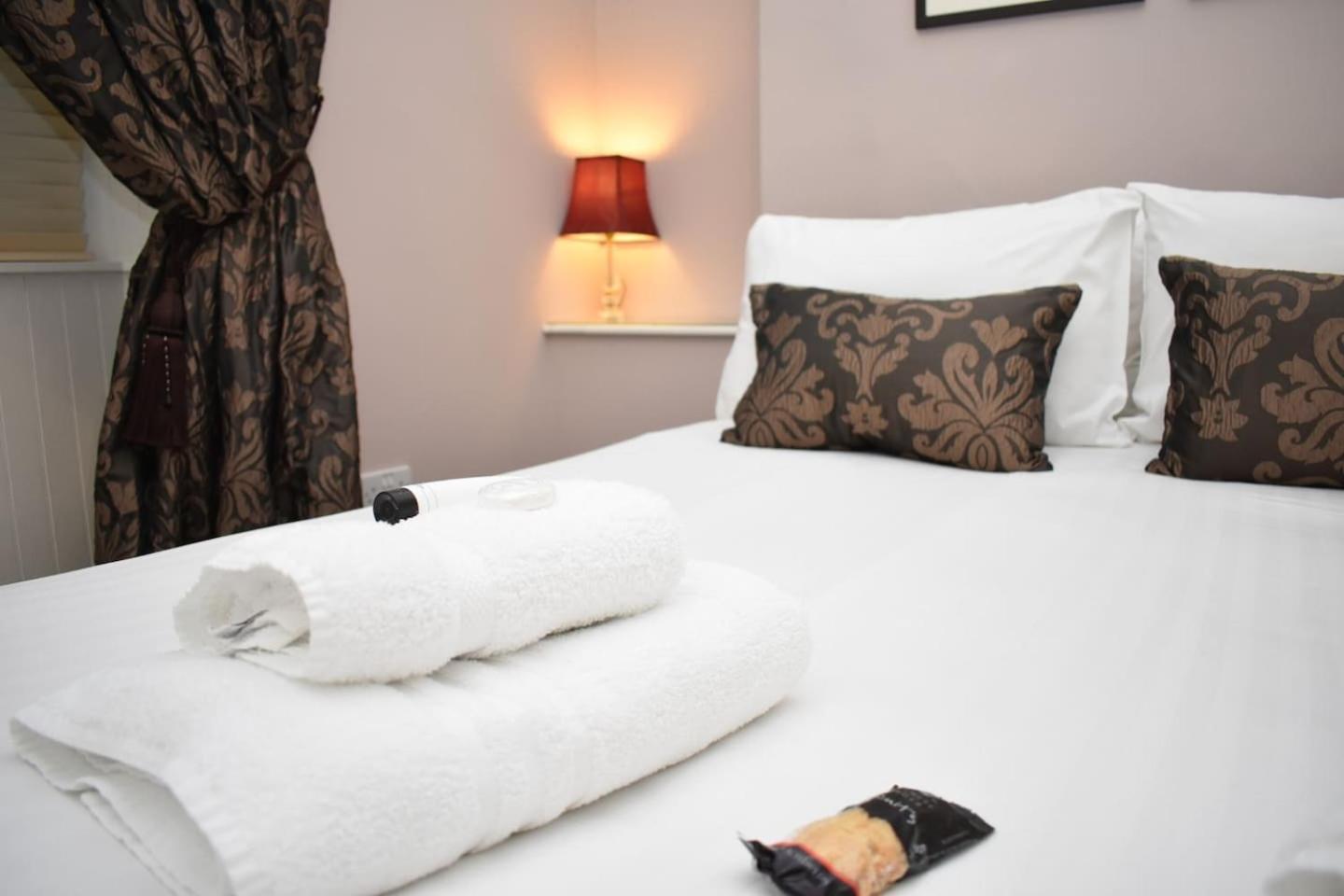 West Port - 2Br In The Heart Of The Old Town Just Off The Grassmarket 爱丁堡 外观 照片